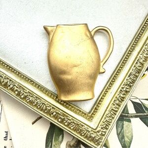 Vintage Vase Pin Brooch Brushed Gold Chunky Heavy Pitcher Matte 1980s